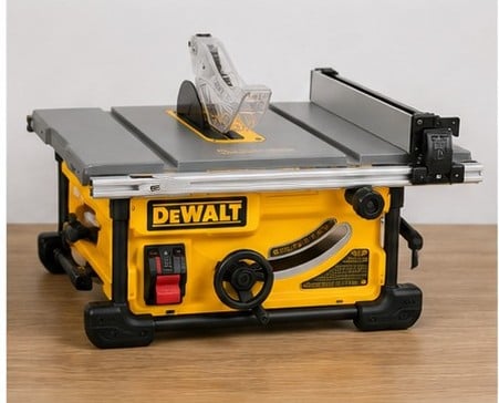 DEWALT DWE7485 8-1/4" Compact Jobsite Table Saw